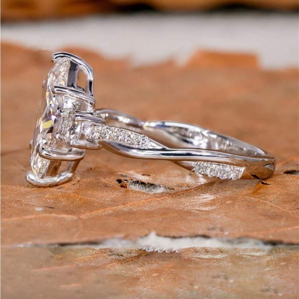 CZ ring - Picture 3 of 5